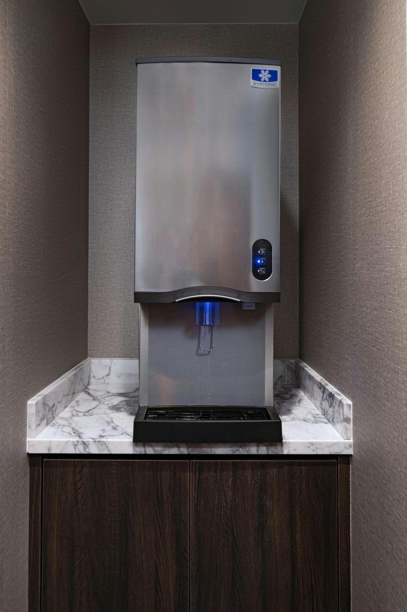 Ac Hotel By Marriott Fort Worth Downtown Bagian luar foto