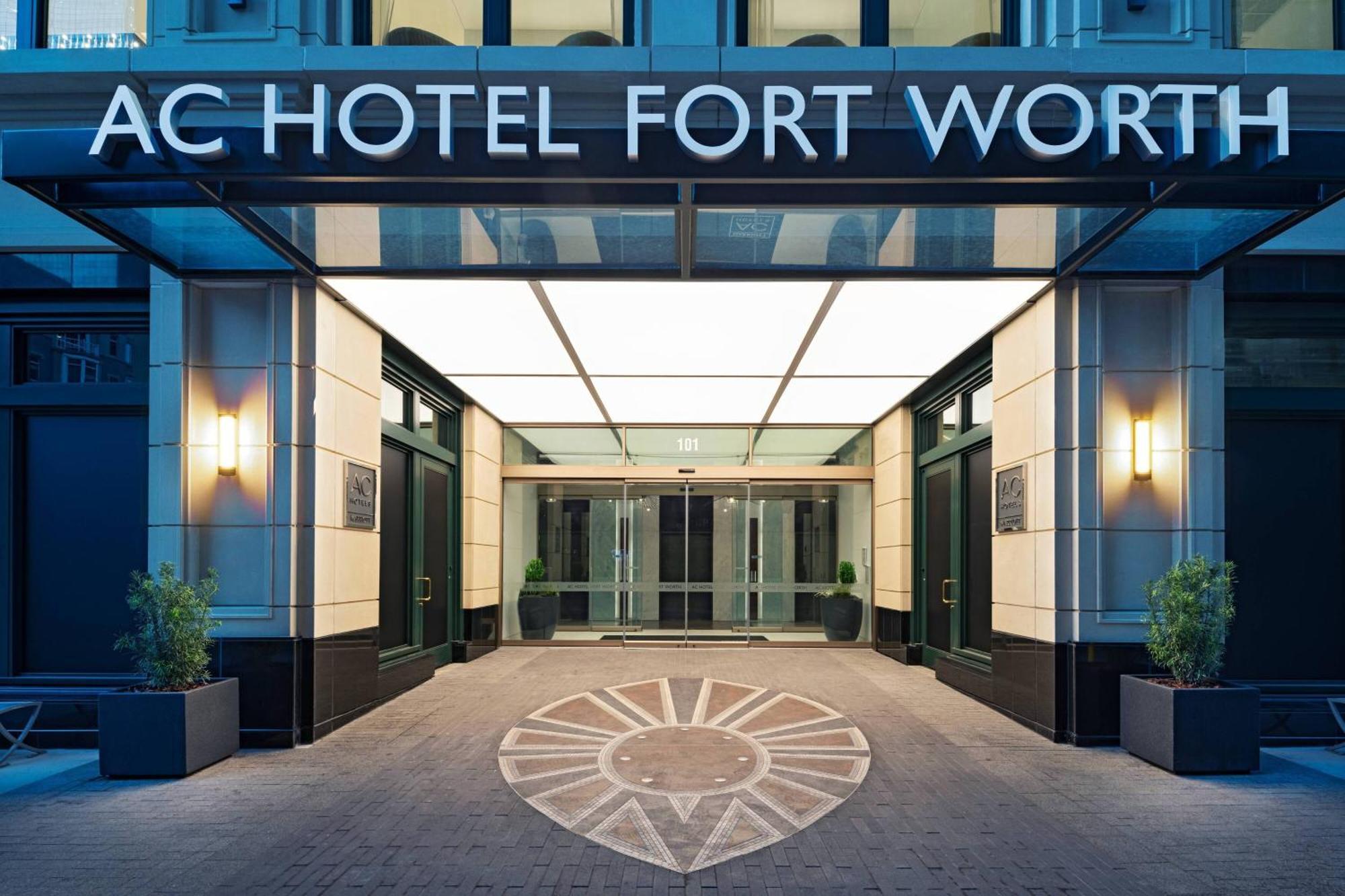 Ac Hotel By Marriott Fort Worth Downtown Bagian luar foto
